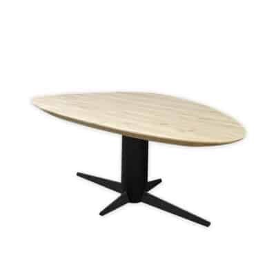 Eettafel massief eiken – kolompoot – kiezel breed – verjongde rand